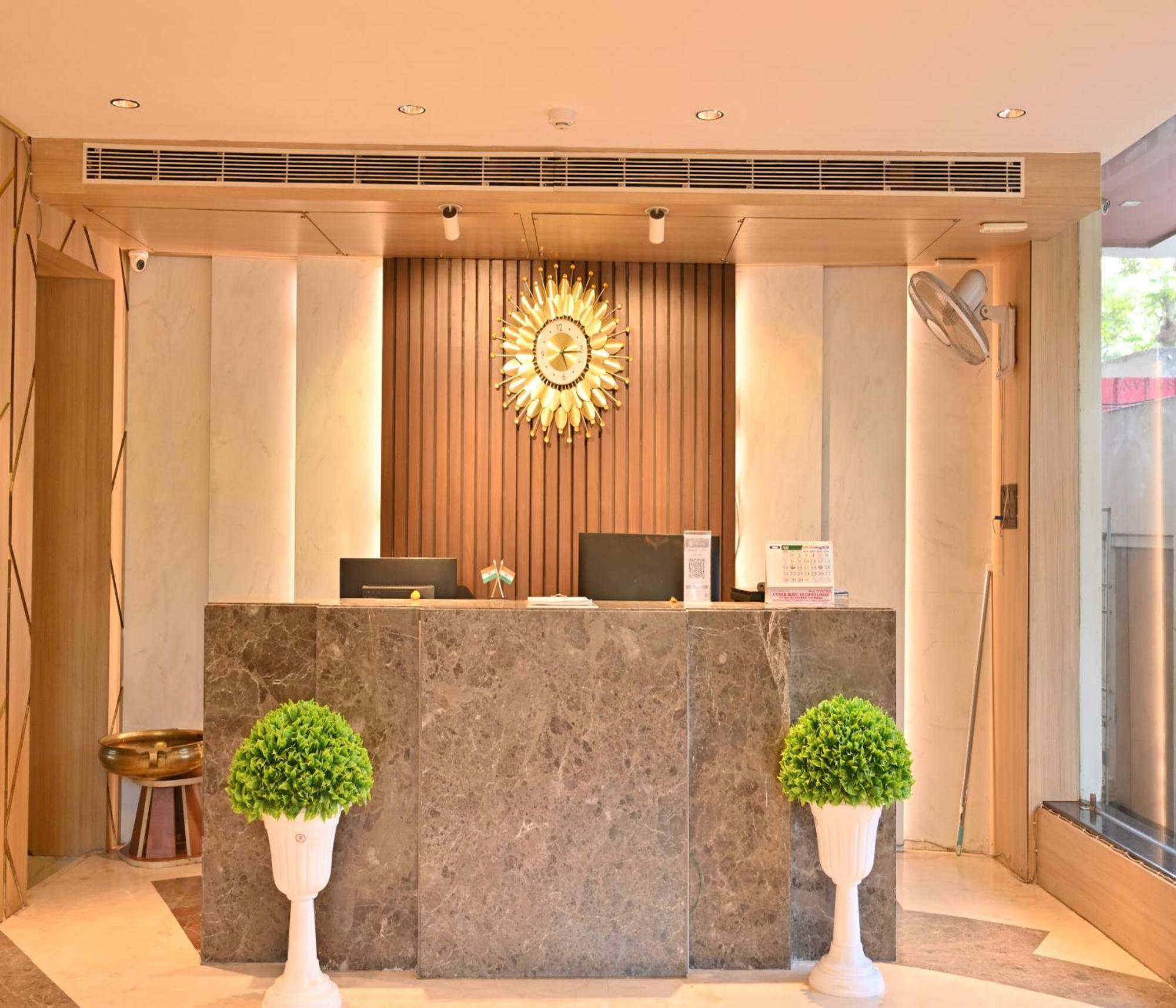 Hotel Silver Land New Digha With Rooftop Pool Extérieur photo