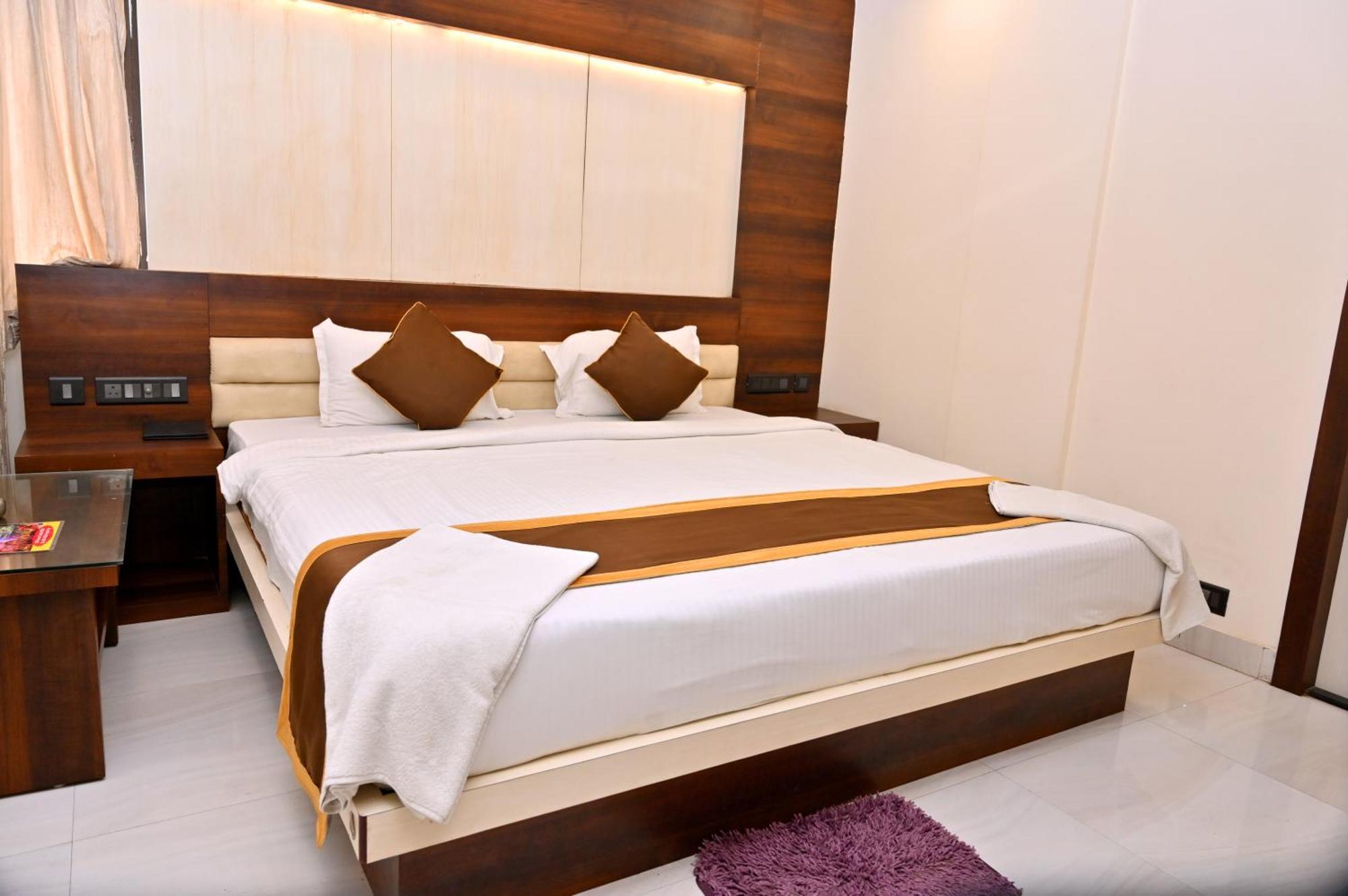 Hotel Silver Land New Digha With Rooftop Pool Extérieur photo